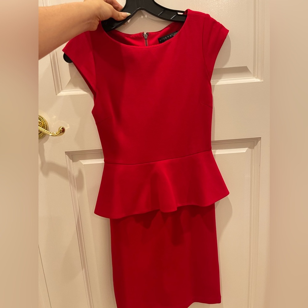 Alice + Olivia employed size 0
